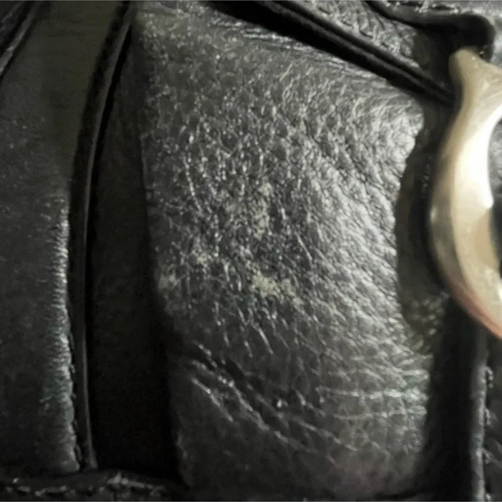 Michael Kors Black Hobo Satchel Soft Shell Pebbled Boho Leather Shoulder Bag
